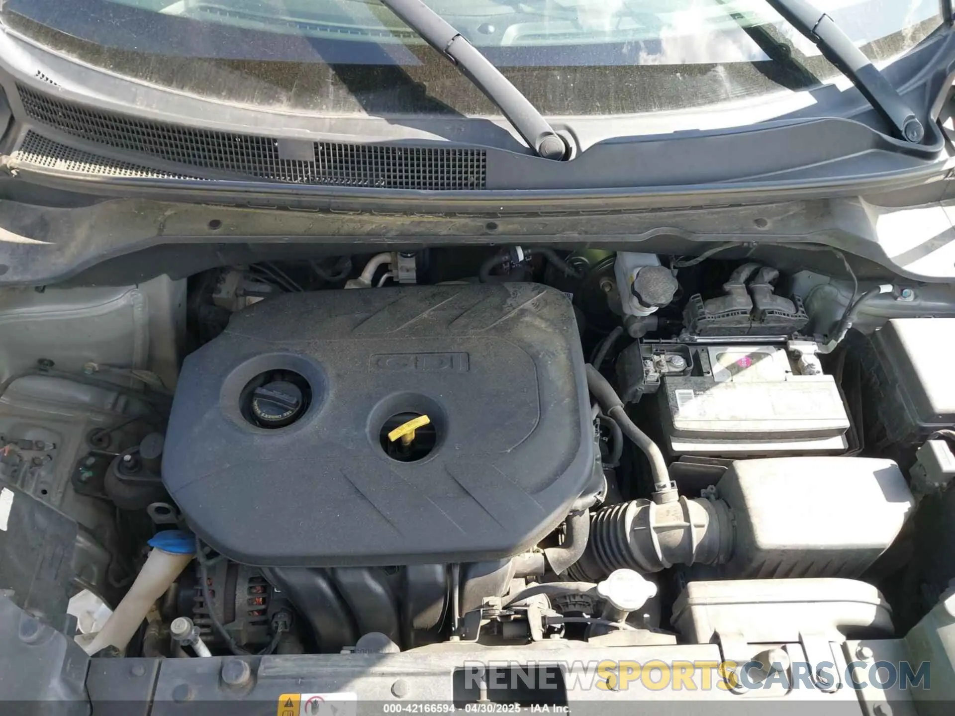 10 fotografías del automóvil dañado KNDJP3A56K7019870 KIA SOUL 2019