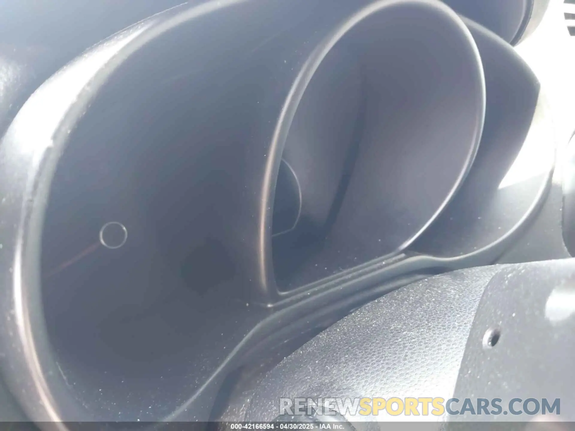 14 fotografías del automóvil dañado KNDJP3A56K7019870 KIA SOUL 2019