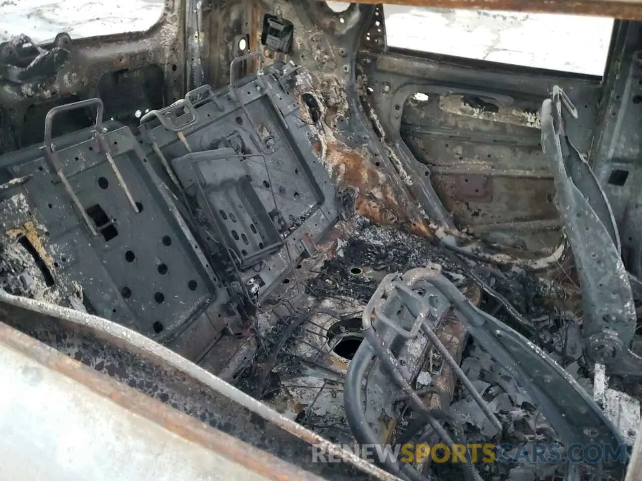 10 fotografías del automóvil dañado KNDJP3A56K7656337 KIA SOUL 2019