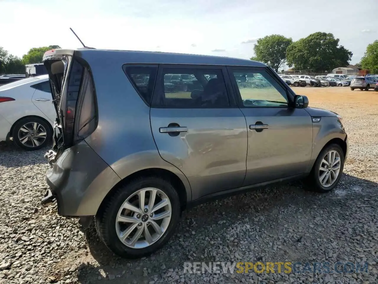 3 fotografías del automóvil dañado KNDJP3A56K7697938 KIA SOUL 2019
