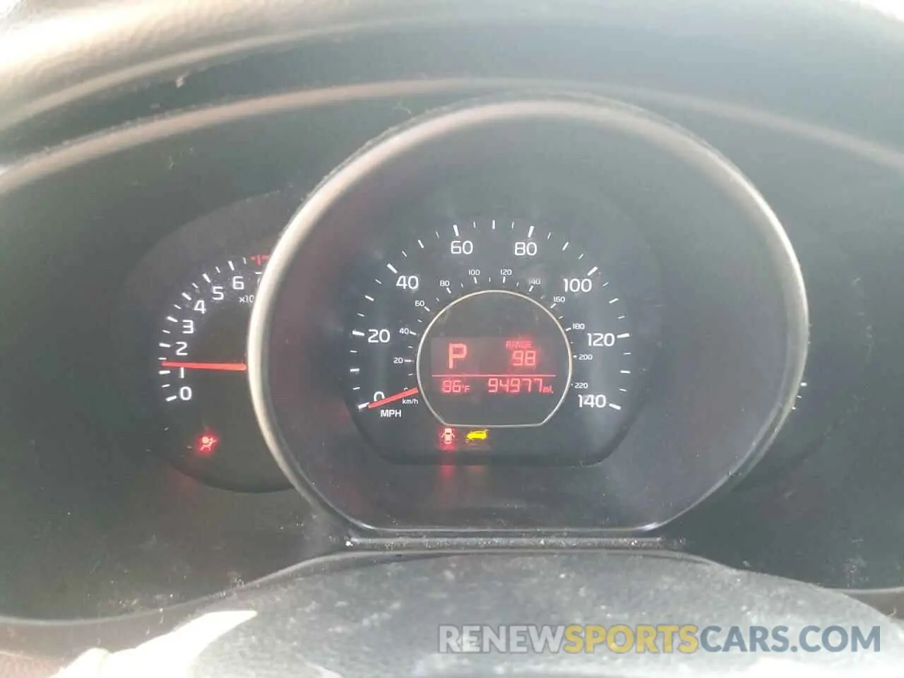 9 fotografías del automóvil dañado KNDJP3A57K7003015 KIA SOUL 2019