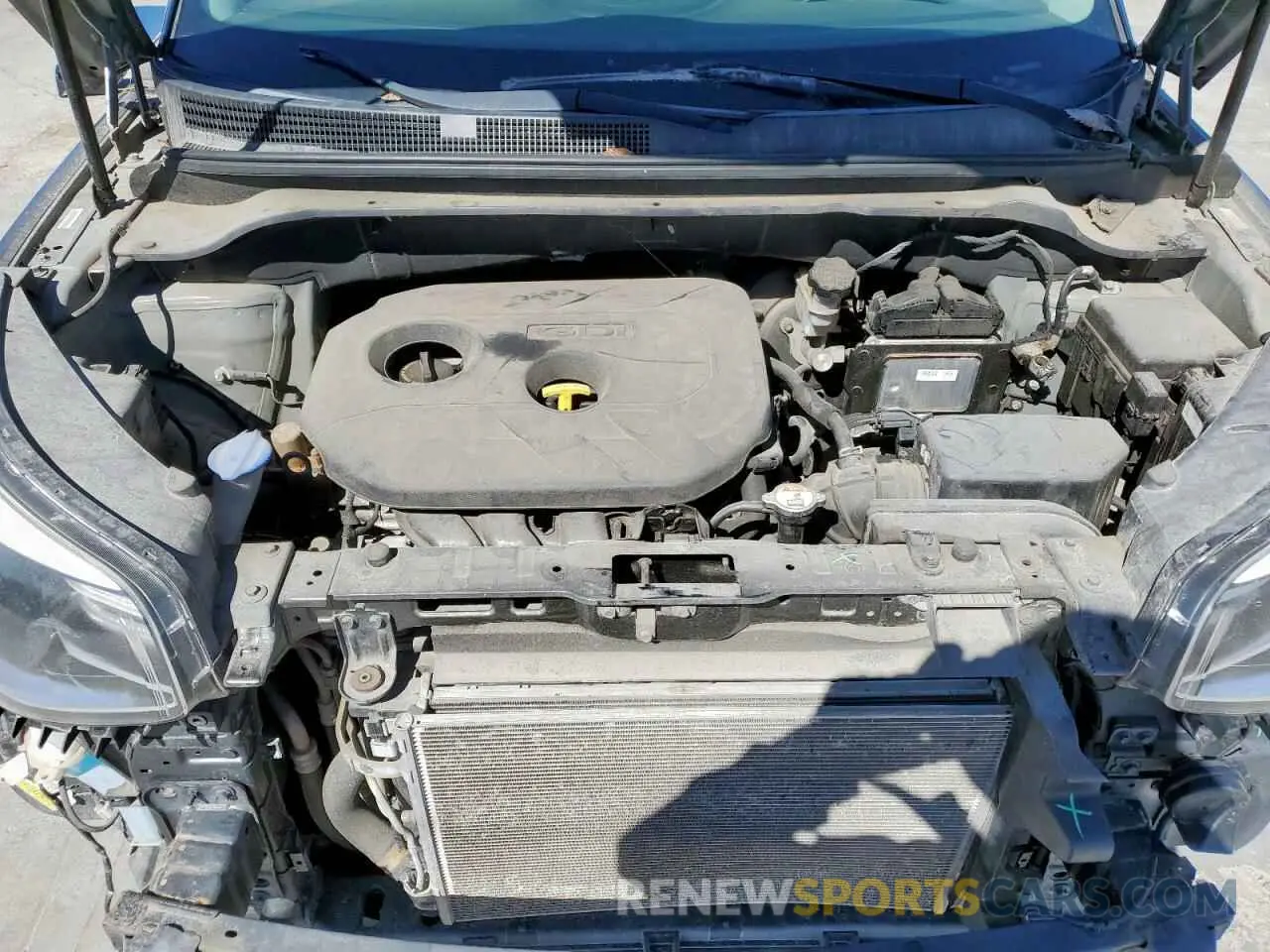 11 fotografías del automóvil dañado KNDJP3A57K7649526 KIA SOUL 2019