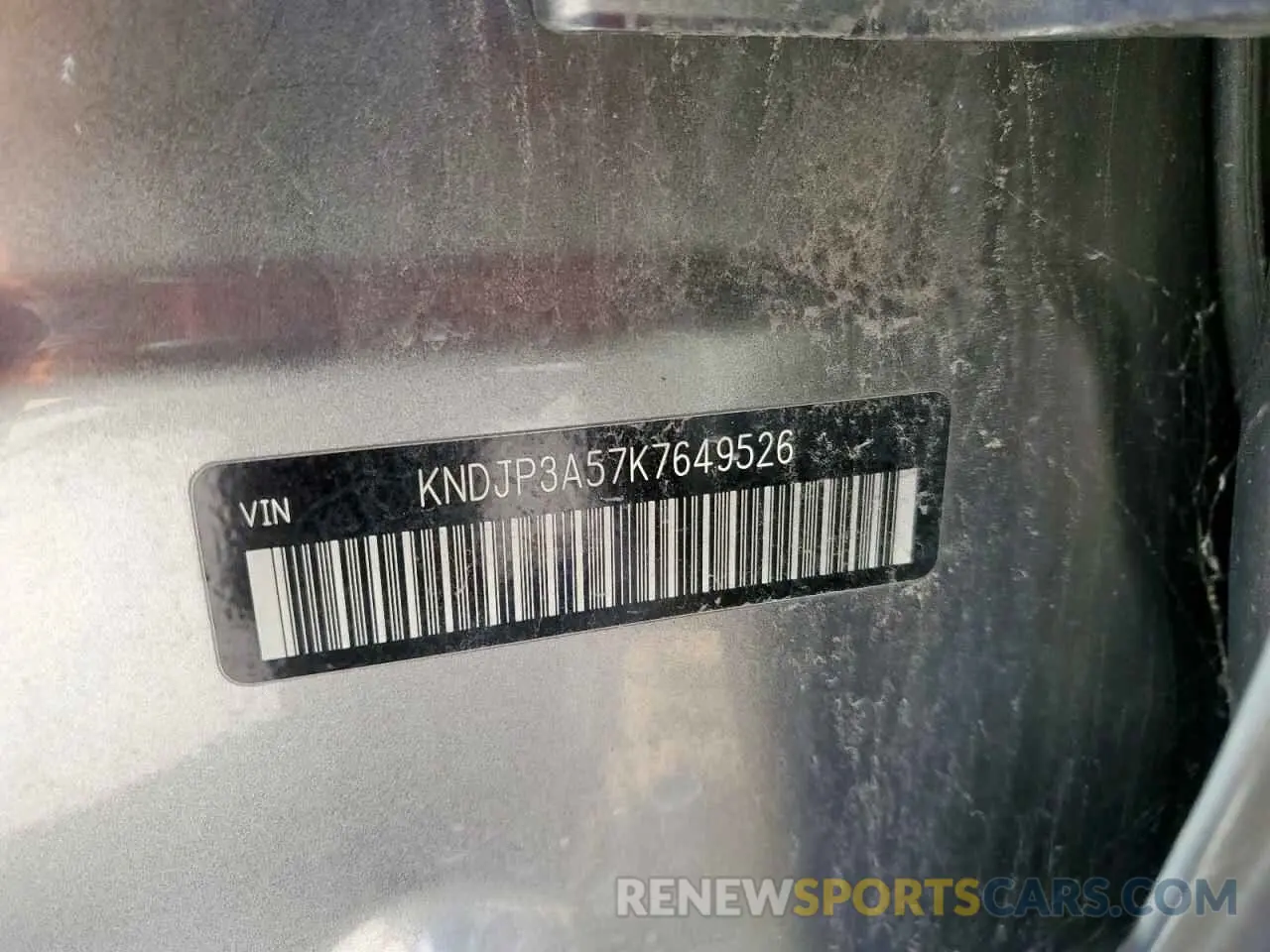 13 fotografías del automóvil dañado KNDJP3A57K7649526 KIA SOUL 2019