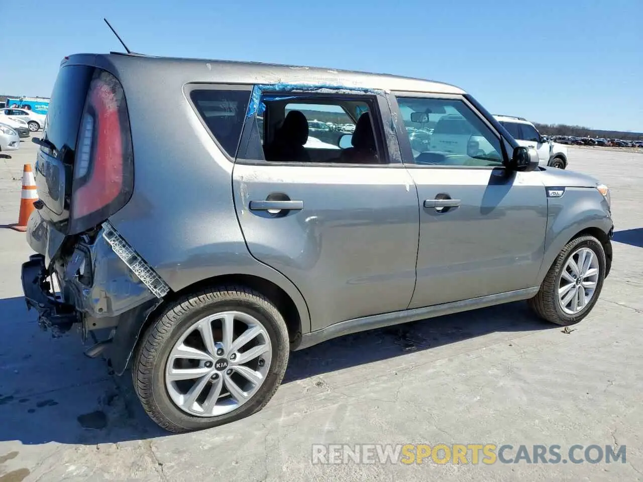 3 fotografías del automóvil dañado KNDJP3A57K7649526 KIA SOUL 2019