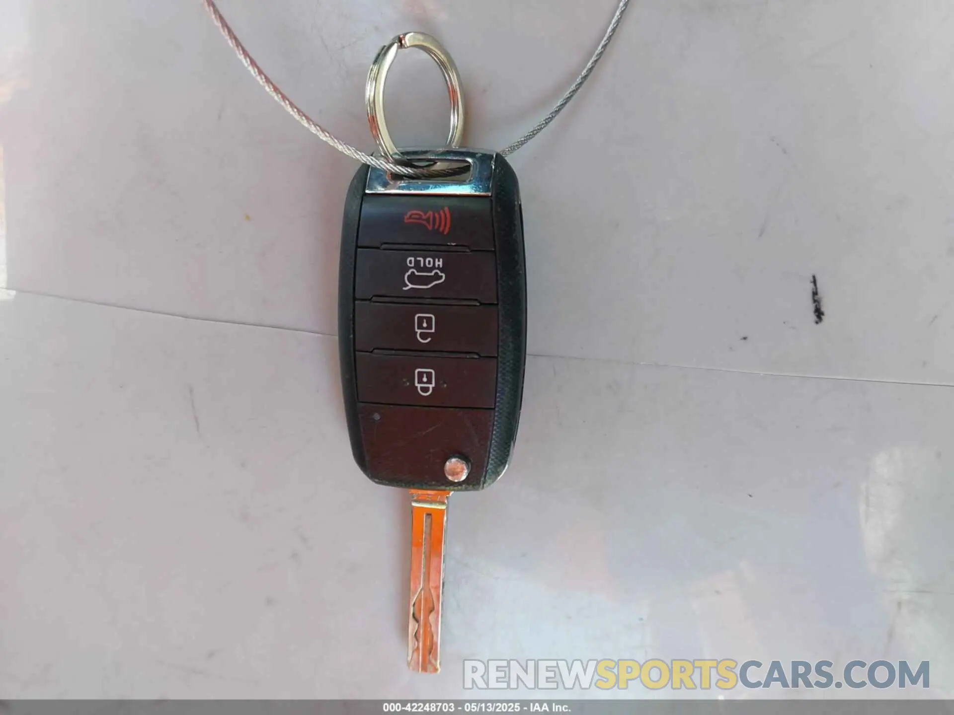 11 fotografías del automóvil dañado KNDJP3A5XK7691270 KIA SOUL 2019