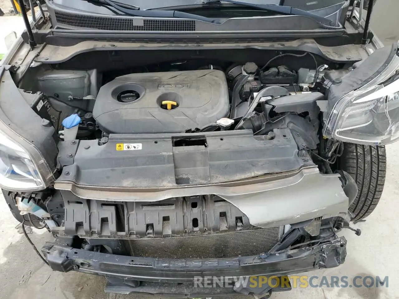 12 fotografías del automóvil dañado KNDJP3A5XK7694251 KIA SOUL 2019