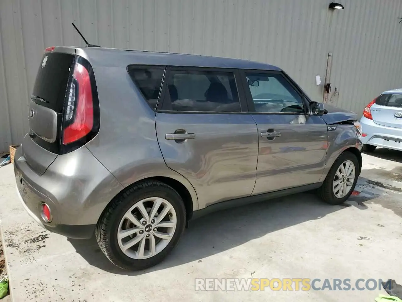 3 fotografías del automóvil dañado KNDJP3A5XK7694251 KIA SOUL 2019