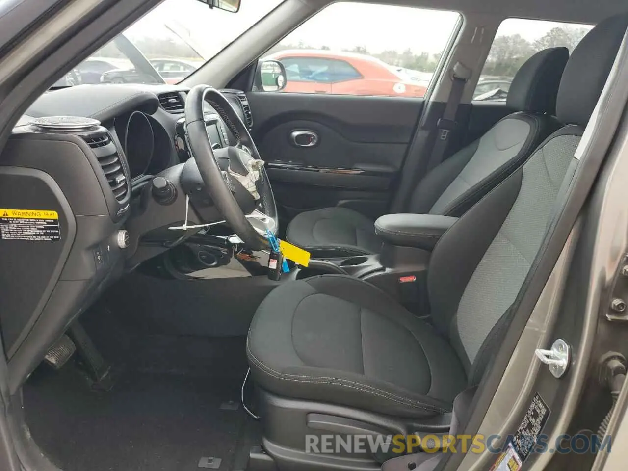 7 fotografías del automóvil dañado KNDJP3A5XK7694251 KIA SOUL 2019