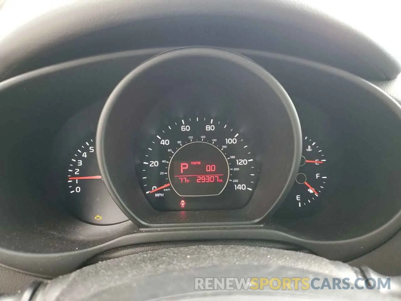 9 fotografías del automóvil dañado KNDJP3A5XK7694251 KIA SOUL 2019