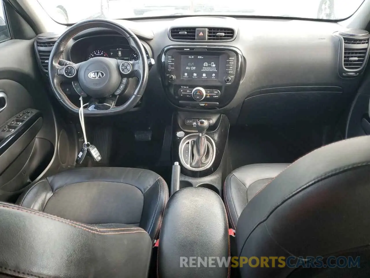 8 fotografías del automóvil dañado KNDJX3AA9K7674425 KIA SOUL 2019