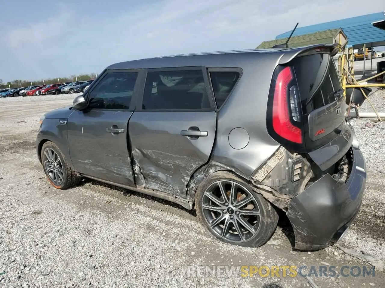 2 fotografías del automóvil dañado KNDJX3AAXK7647475 KIA SOUL 2019