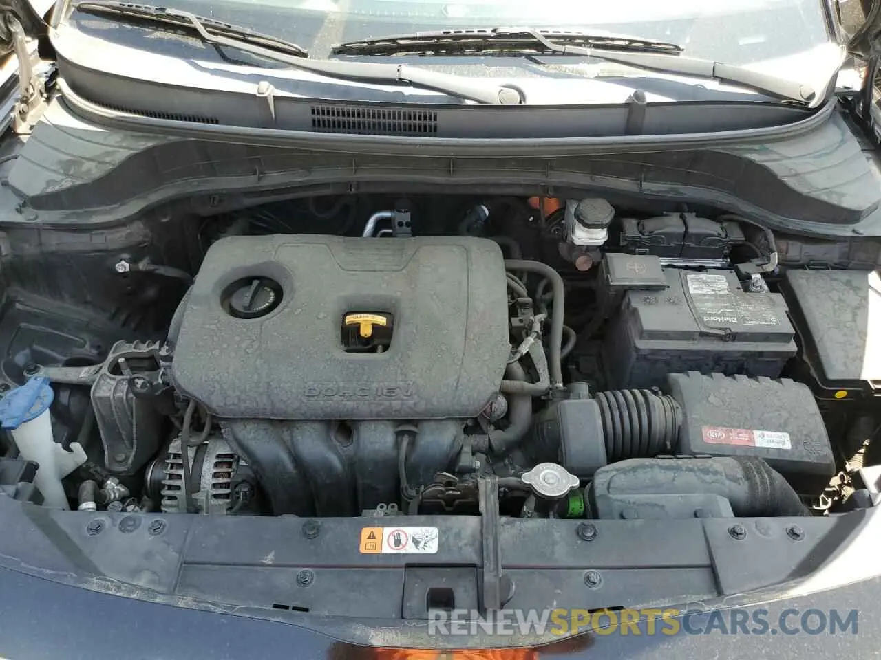 12 fotografías del automóvil dañado KNDJ22AUXL7070189 KIA SOUL 2020