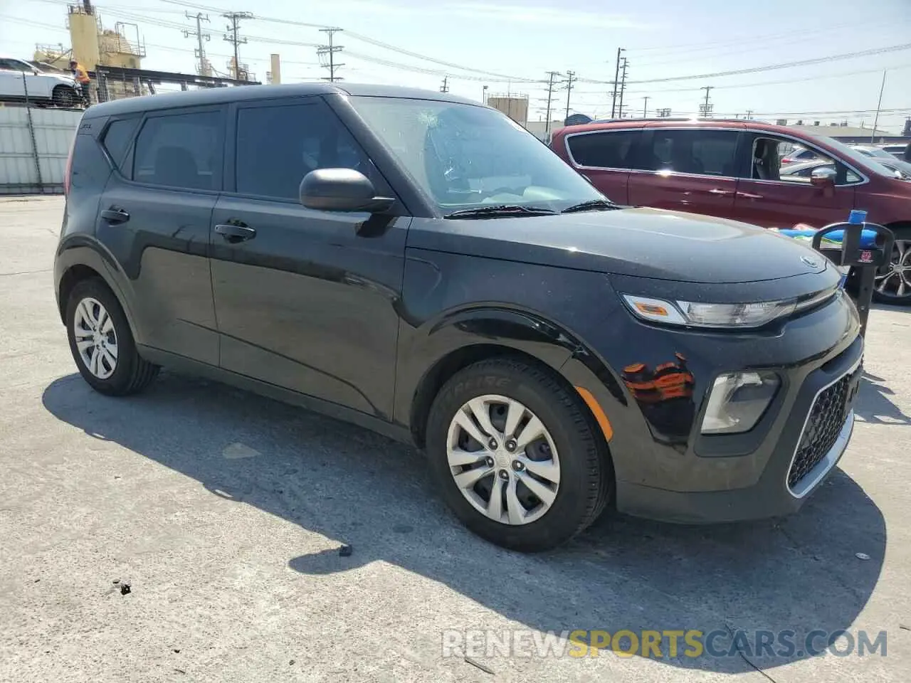 4 fotografías del automóvil dañado KNDJ22AUXL7070189 KIA SOUL 2020