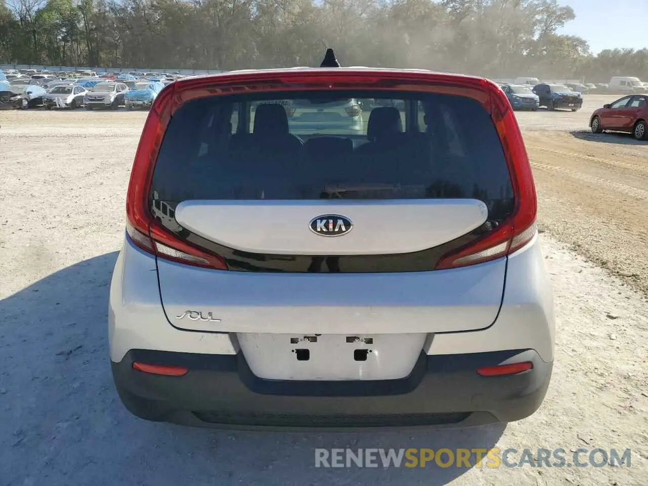 6 fotografías del automóvil dañado KNDJ23AU0L7070031 KIA SOUL 2020
