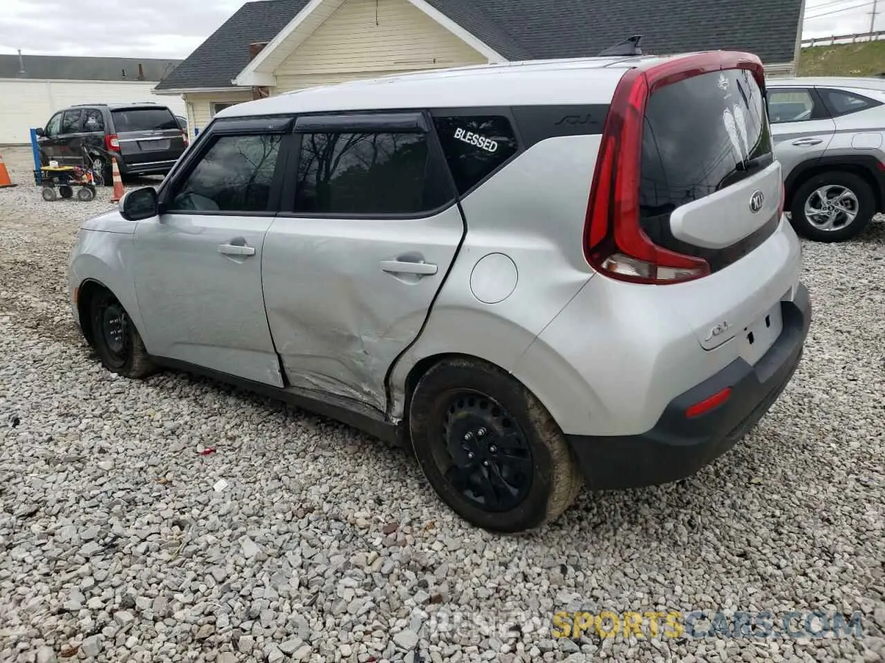 2 fotografías del automóvil dañado KNDJ23AU0L7097259 KIA SOUL 2020