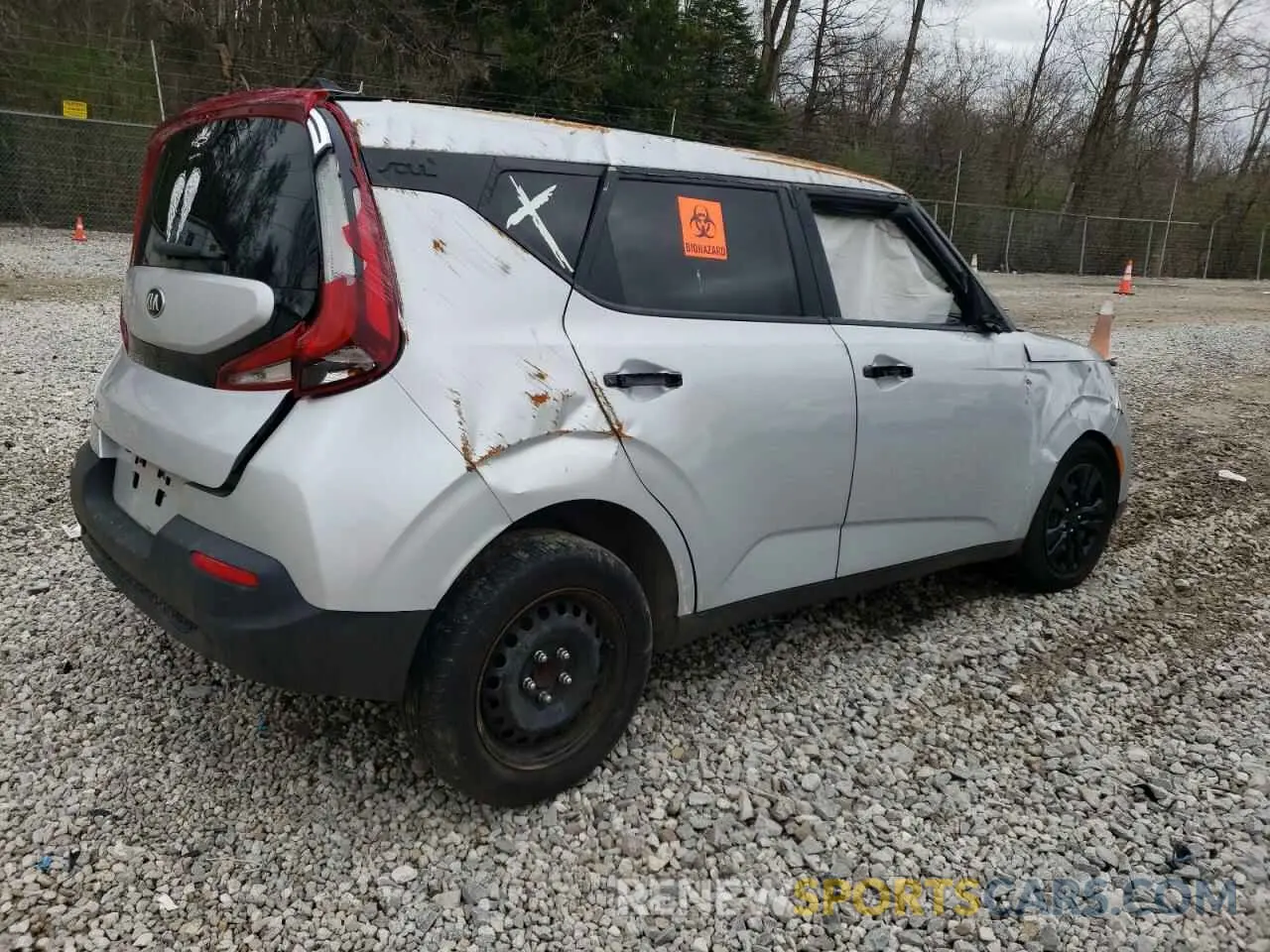 3 fotografías del automóvil dañado KNDJ23AU0L7097259 KIA SOUL 2020