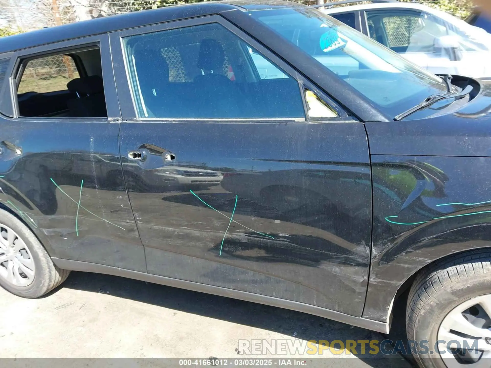 13 fotografías del automóvil dañado KNDJ23AU0L7712585 KIA SOUL 2020