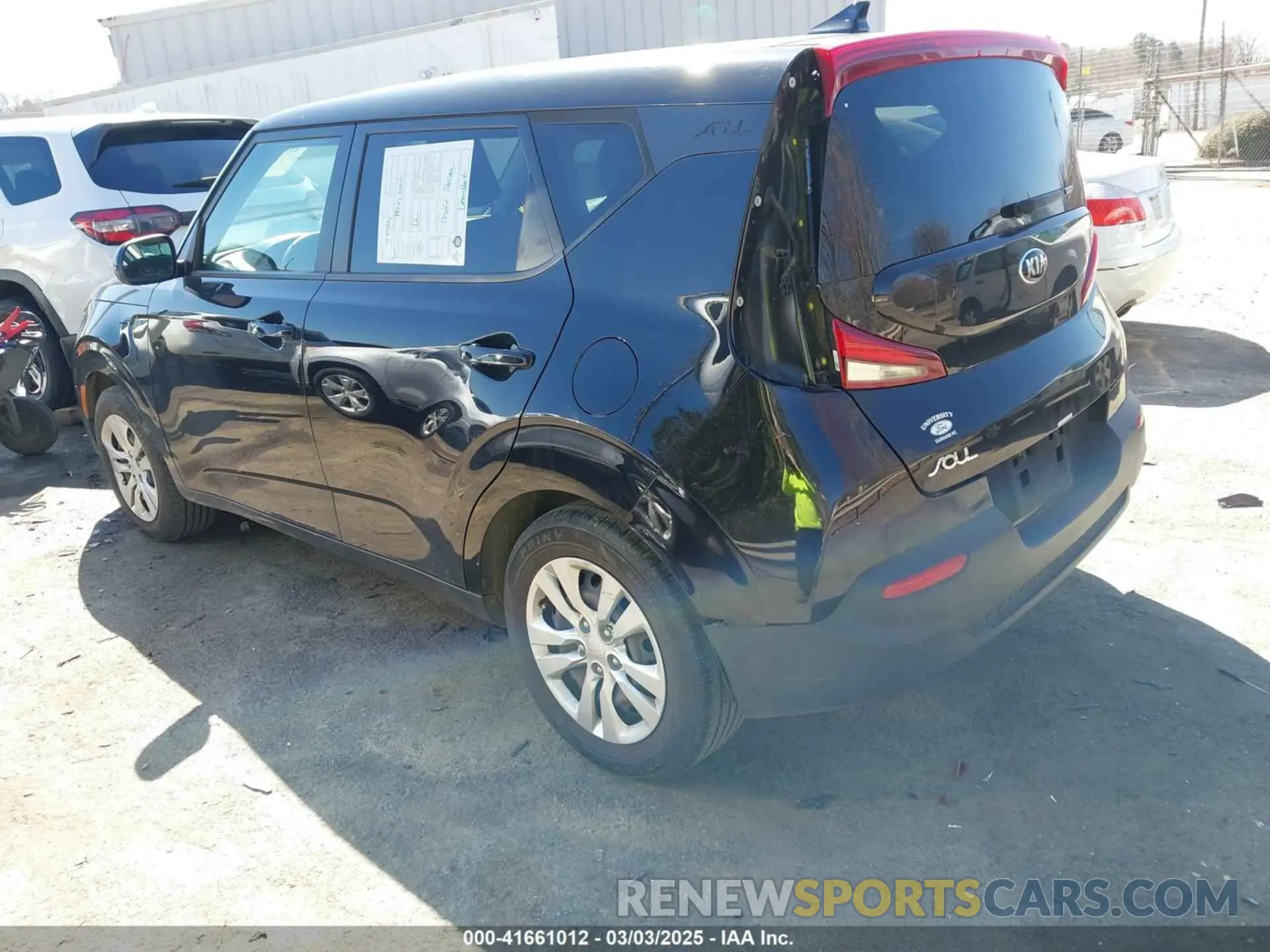 3 fotografías del automóvil dañado KNDJ23AU0L7712585 KIA SOUL 2020