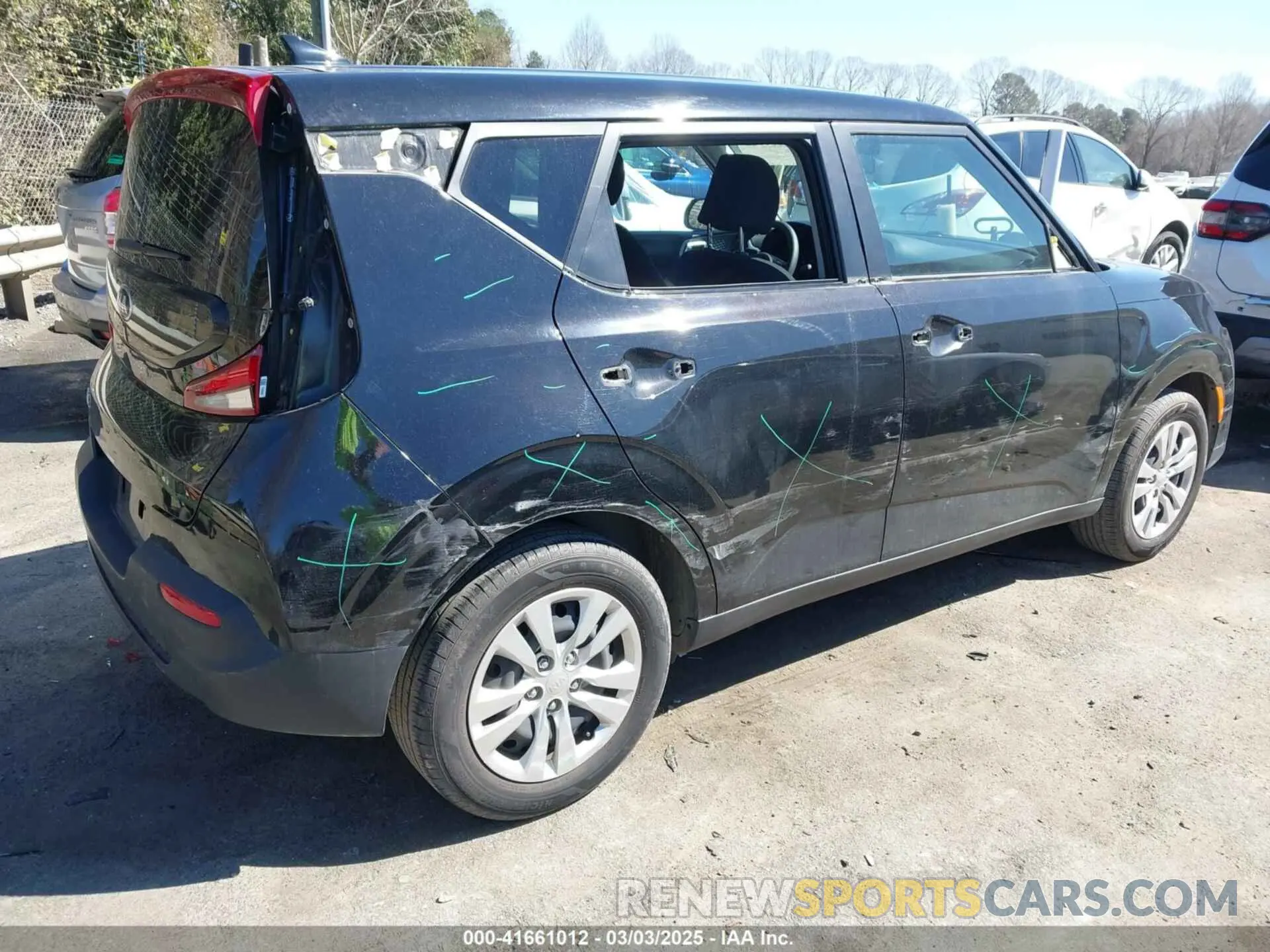 4 fotografías del automóvil dañado KNDJ23AU0L7712585 KIA SOUL 2020