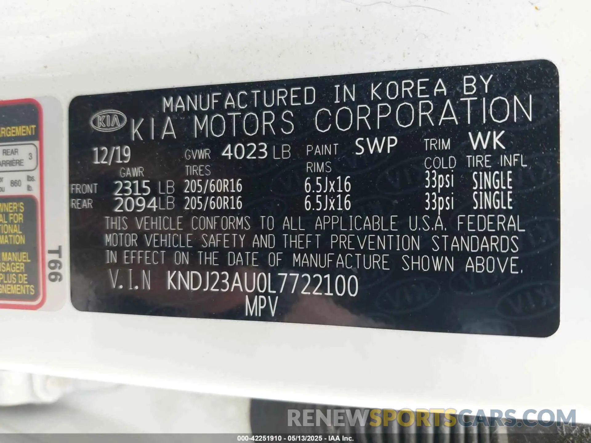 9 fotografías del automóvil dañado KNDJ23AU0L7722100 KIA SOUL 2020