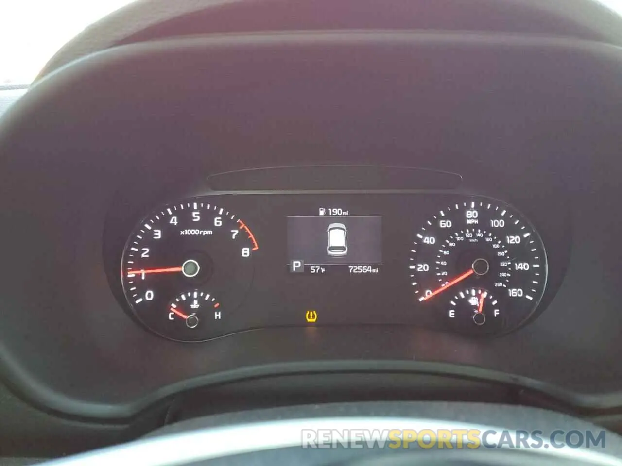9 fotografías del automóvil dañado KNDJ23AU1L7728794 KIA SOUL 2020