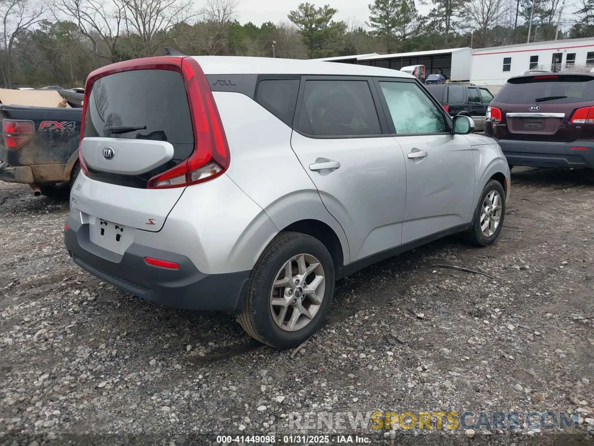4 fotografías del automóvil dañado KNDJ23AU1L7734823 KIA SOUL 2020