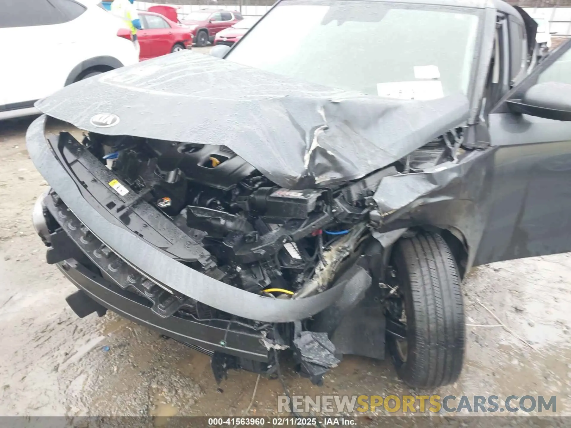 6 fotografías del automóvil dañado KNDJ23AU2L7001180 KIA SOUL 2020