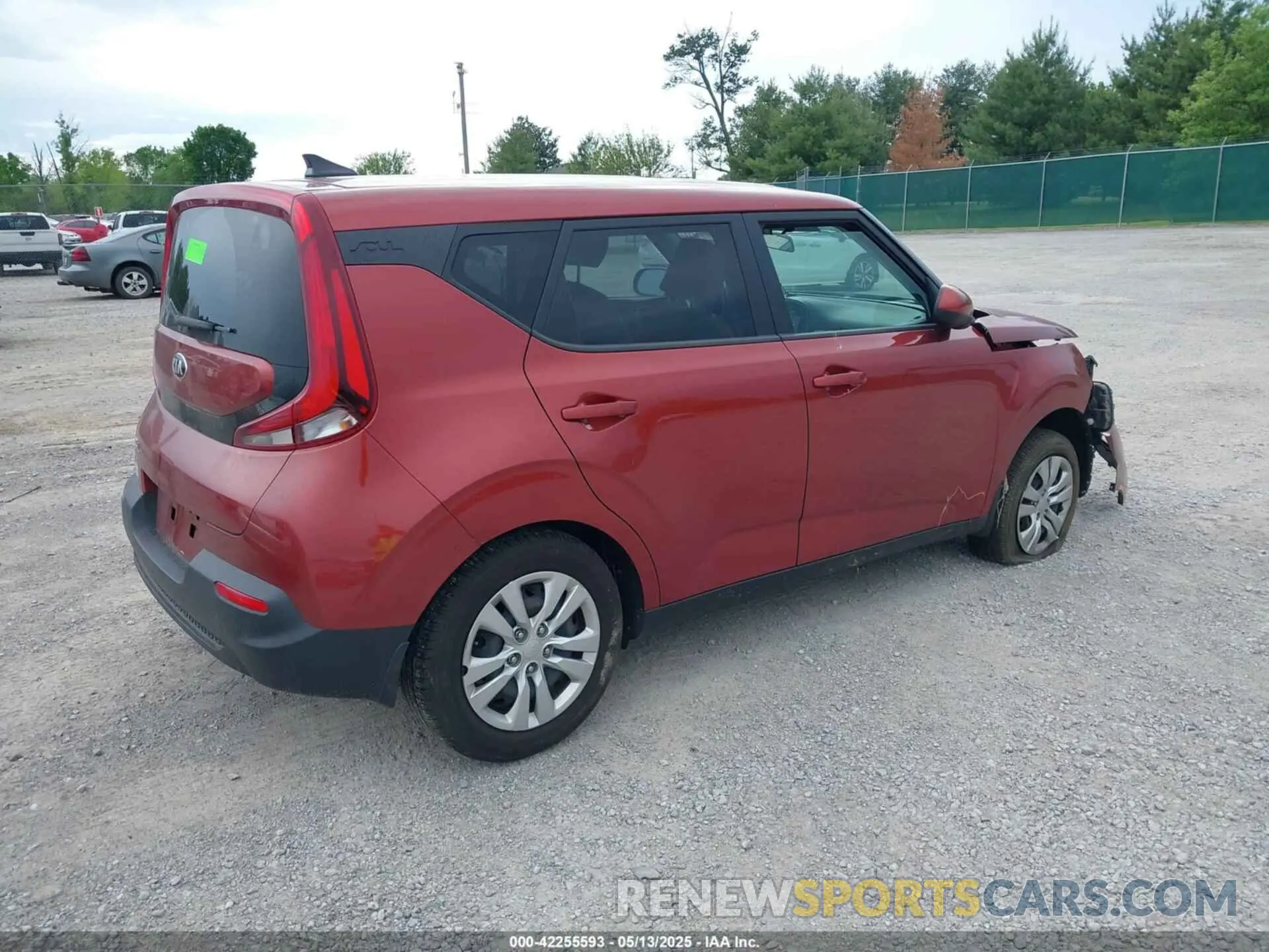 4 fotografías del automóvil dañado KNDJ23AU2L7021767 KIA SOUL 2020