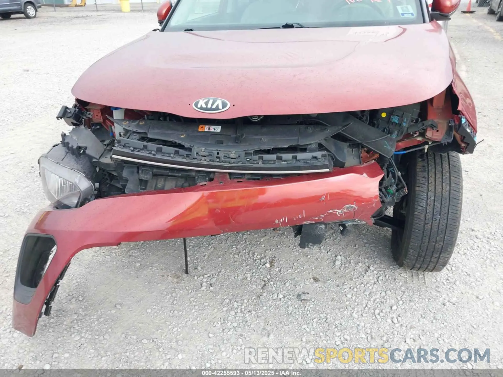 6 fotografías del automóvil dañado KNDJ23AU2L7021767 KIA SOUL 2020