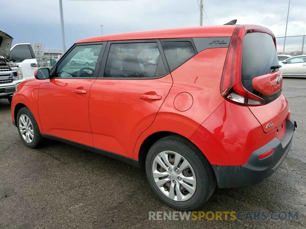 2 fotografías del automóvil dañado KNDJ23AU2L7029593 KIA SOUL 2020