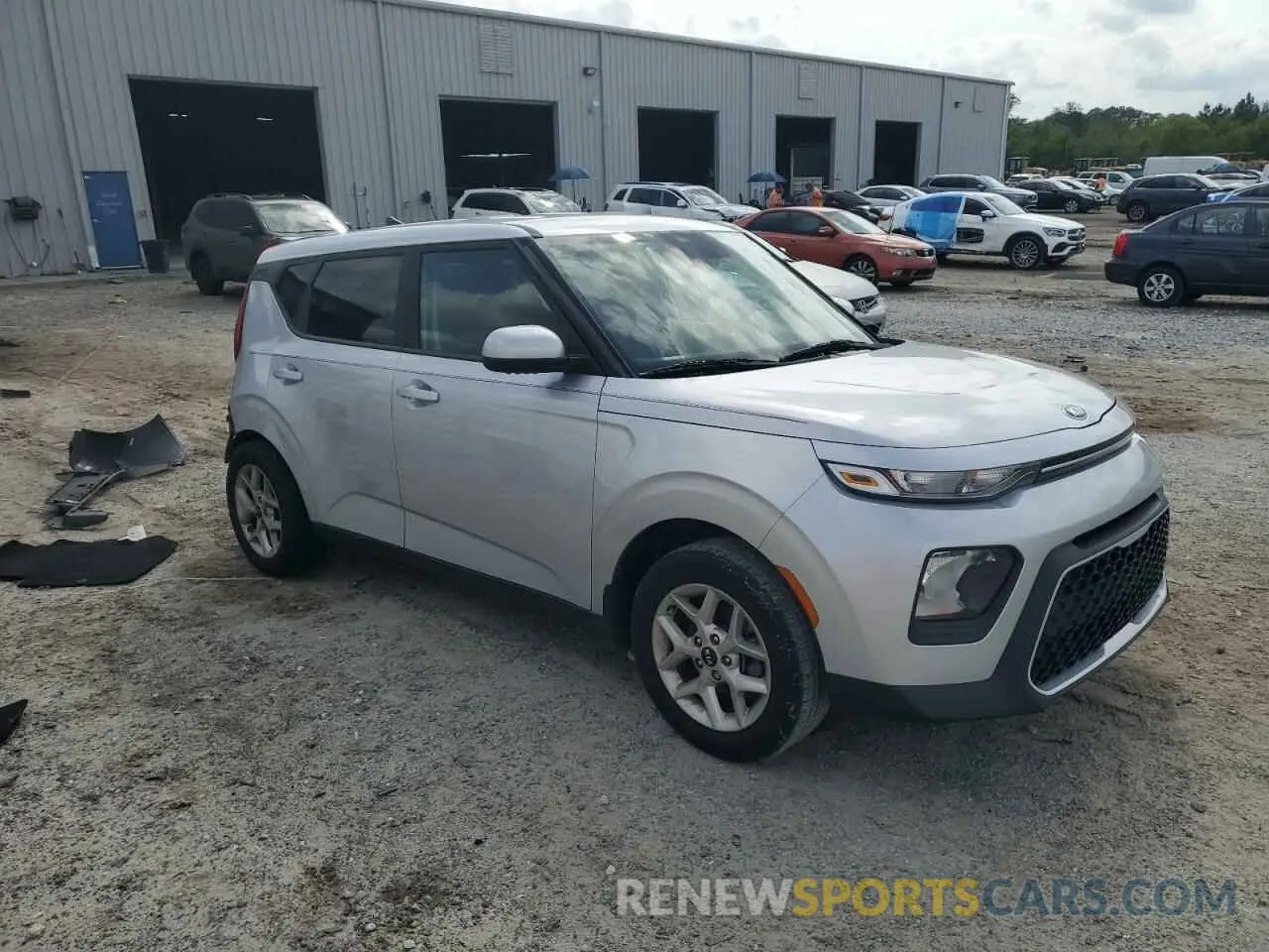4 fotografías del automóvil dañado KNDJ23AU2L7059368 KIA SOUL 2020