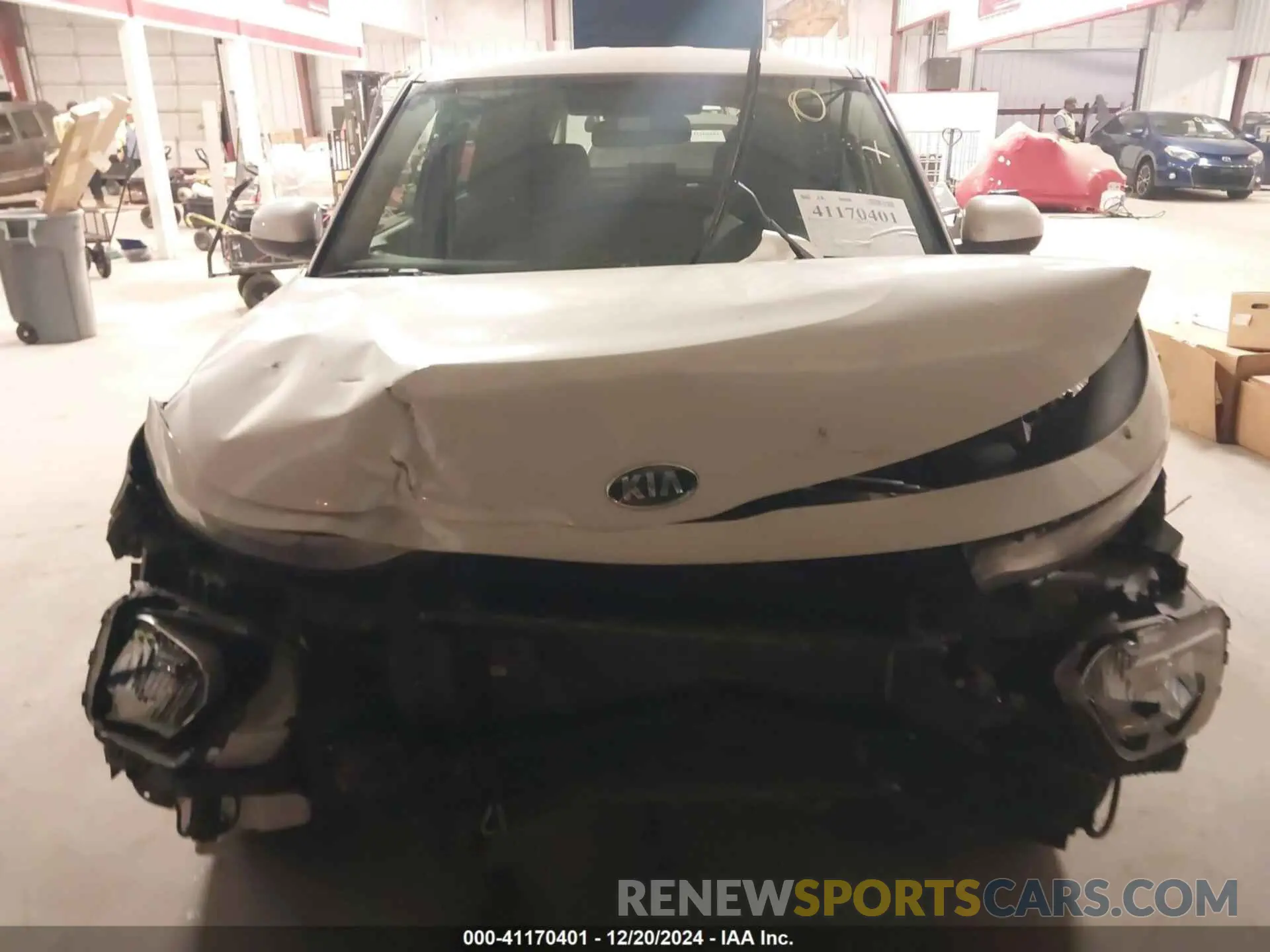 12 fotografías del automóvil dañado KNDJ23AU2L7071150 KIA SOUL 2020