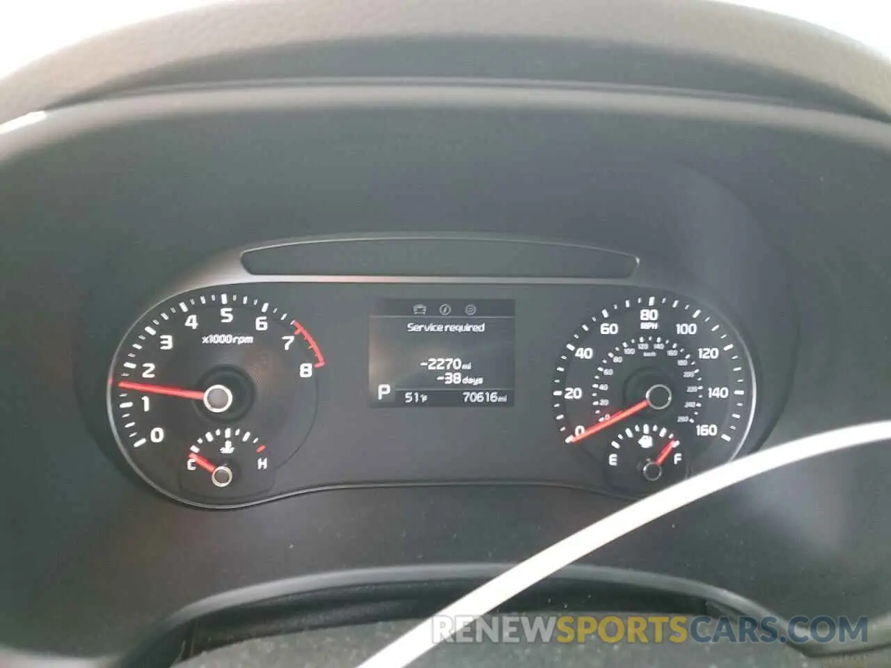 9 fotografías del automóvil dañado KNDJ23AU2L7081810 KIA SOUL 2020