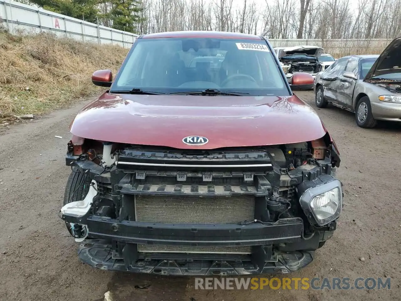 5 fotografías del automóvil dañado KNDJ23AU2L7098168 KIA SOUL 2020
