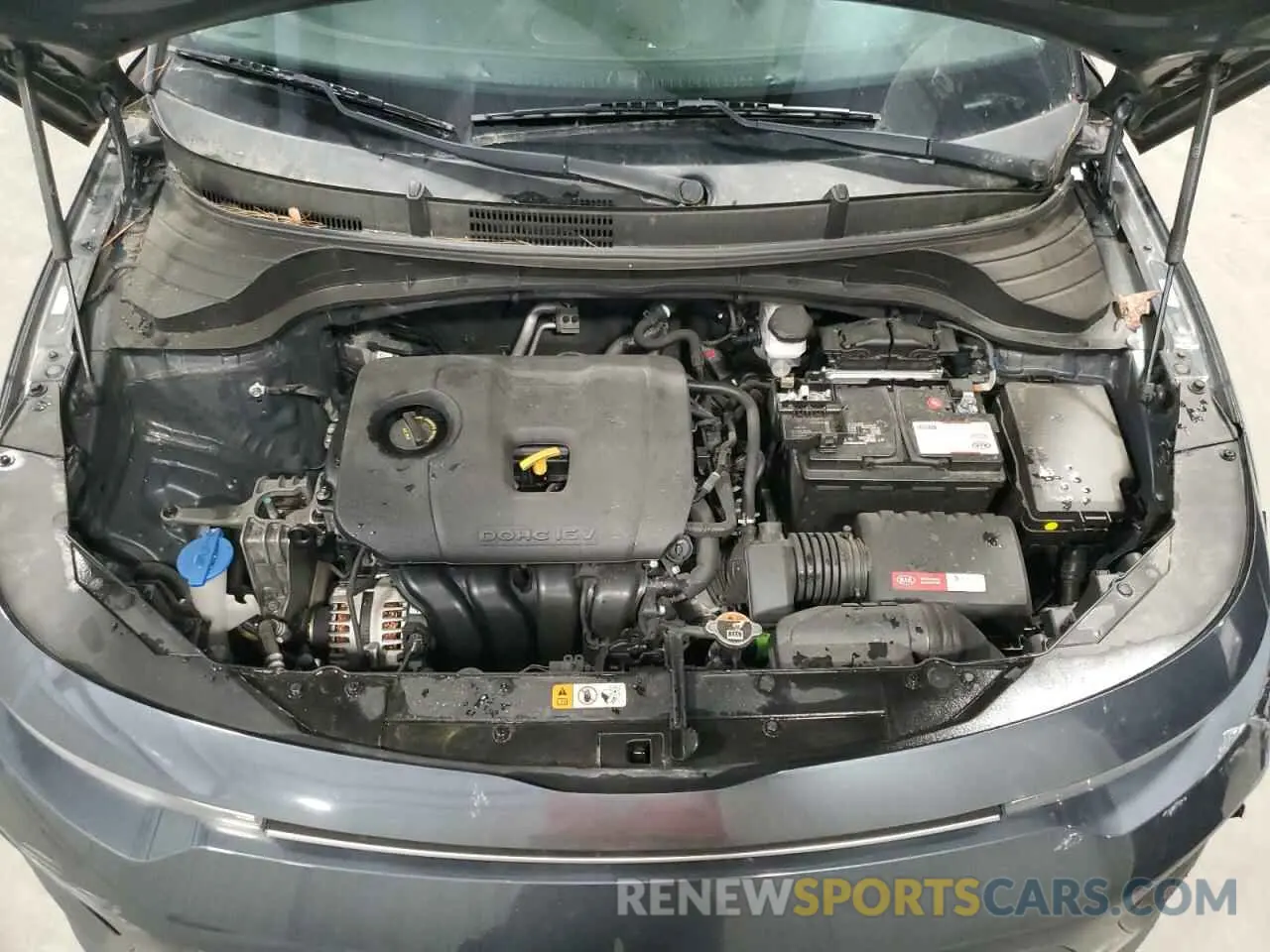11 fotografías del automóvil dañado KNDJ23AU2L7116393 KIA SOUL 2020