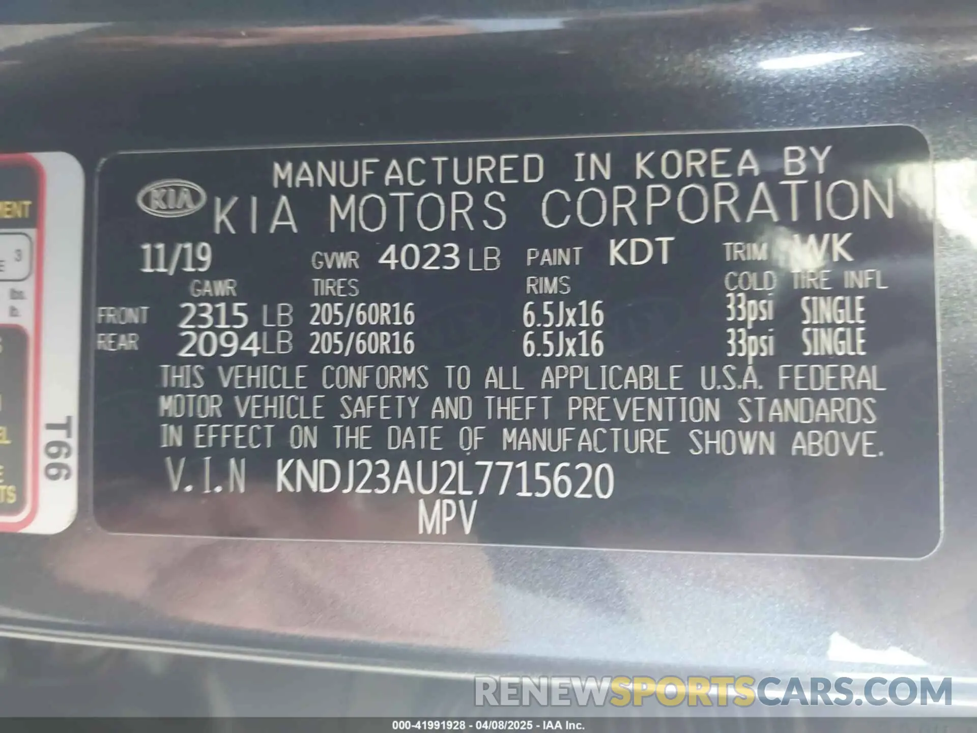 9 fotografías del automóvil dañado KNDJ23AU2L7715620 KIA SOUL 2020