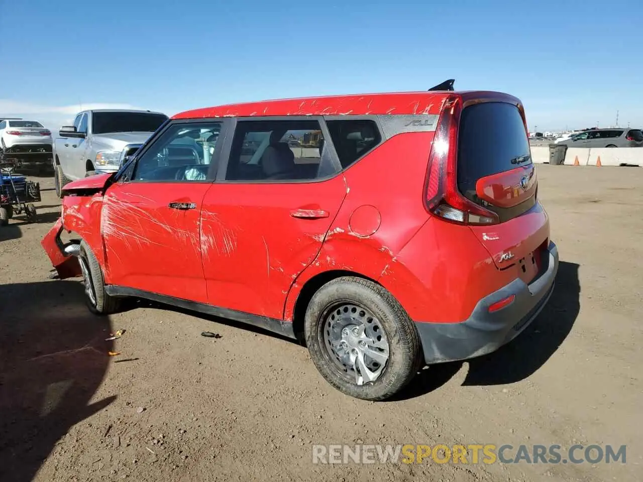 2 fotografías del automóvil dañado KNDJ23AU2L7720722 KIA SOUL 2020