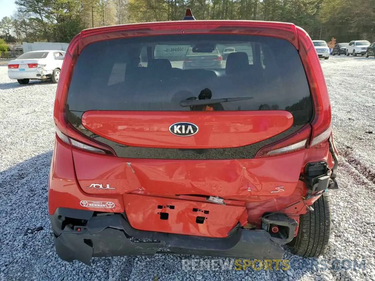 6 fotografías del automóvil dañado KNDJ23AU2L7726228 KIA SOUL 2020