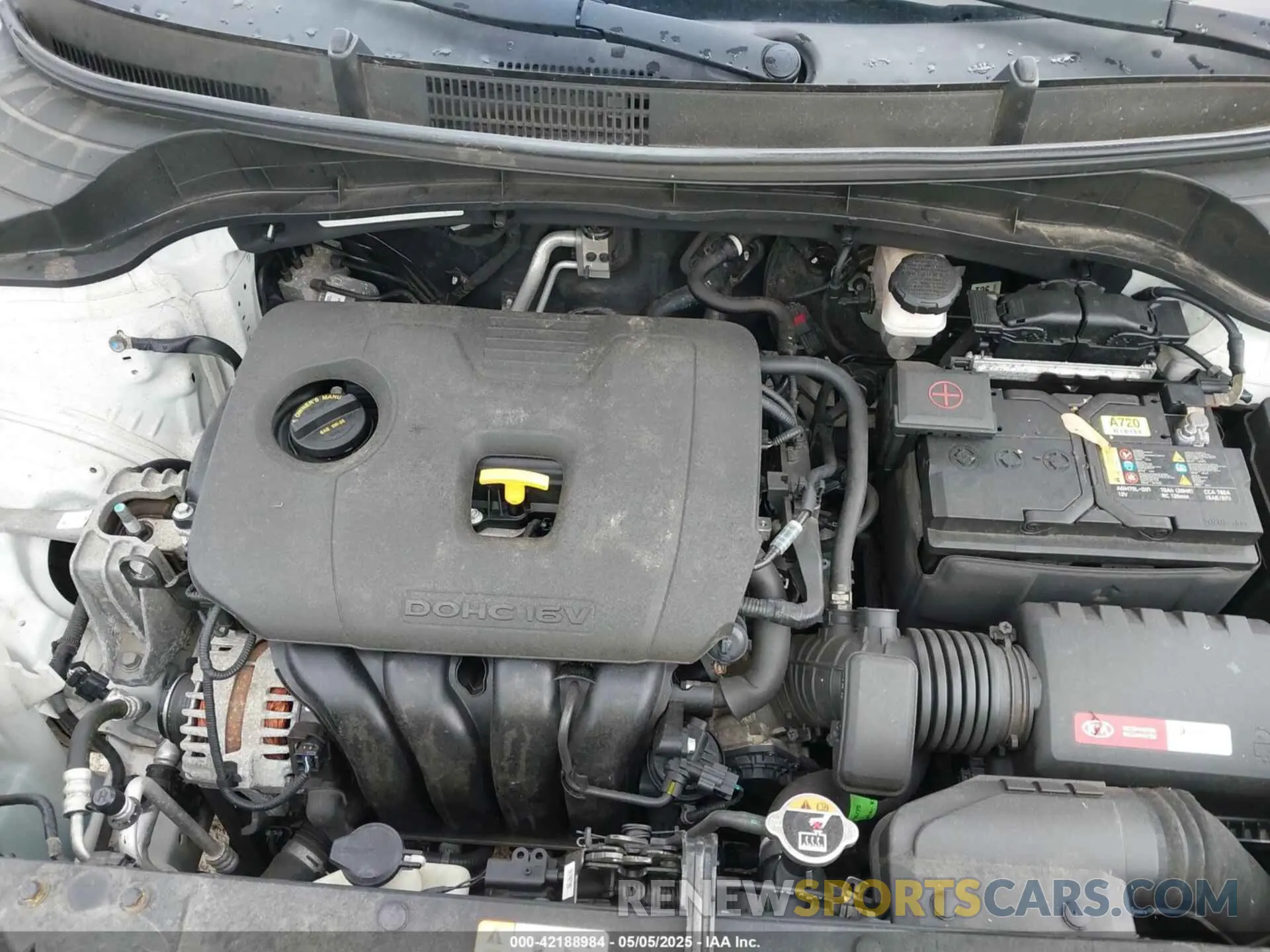 10 fotografías del automóvil dañado KNDJ23AU3L7017808 KIA SOUL 2020