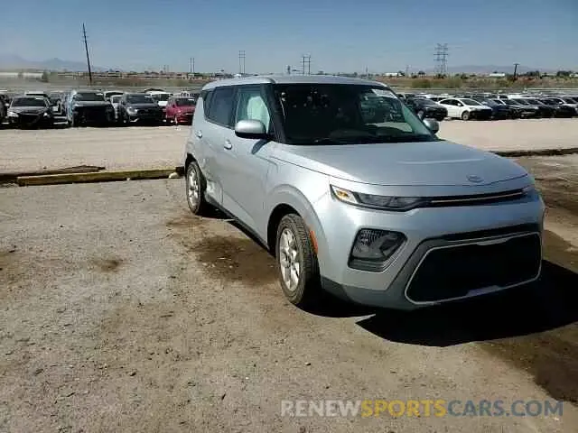 13 fotografías del automóvil dañado KNDJ23AU3L7019039 KIA SOUL 2020