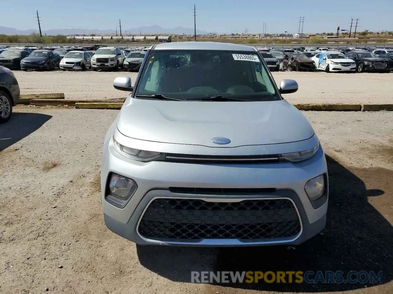 5 fotografías del automóvil dañado KNDJ23AU3L7019039 KIA SOUL 2020