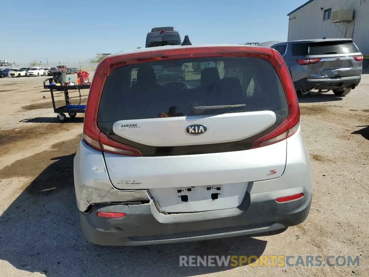 6 fotografías del automóvil dañado KNDJ23AU3L7019039 KIA SOUL 2020