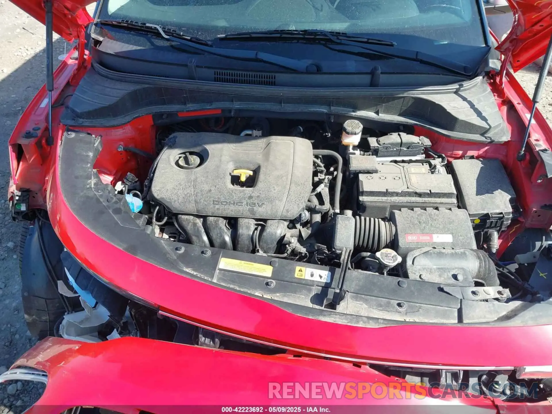 10 fotografías del automóvil dañado KNDJ23AU3L7029506 KIA SOUL 2020