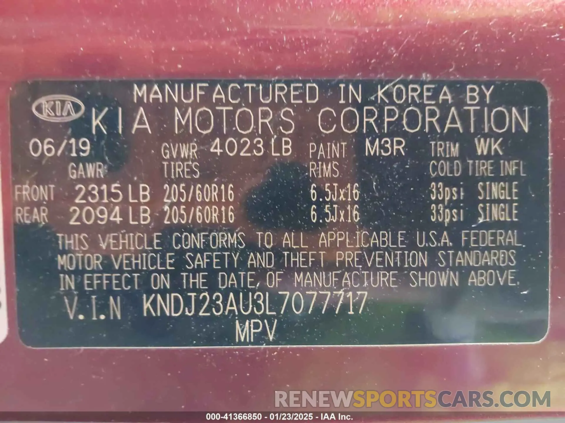 9 fotografías del automóvil dañado KNDJ23AU3L7077717 KIA SOUL 2020