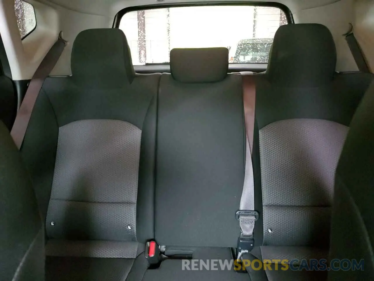 10 fotografías del automóvil dañado KNDJ23AU3L7083341 KIA SOUL 2020