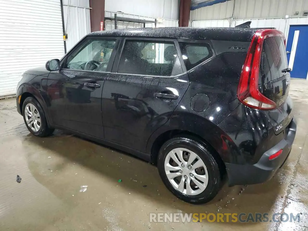 2 fotografías del automóvil dañado KNDJ23AU3L7083341 KIA SOUL 2020