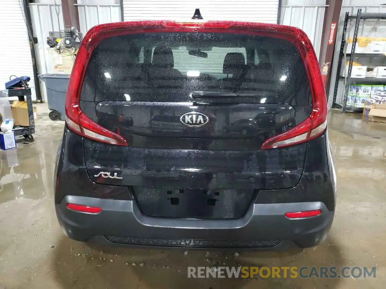 6 fotografías del automóvil dañado KNDJ23AU3L7083341 KIA SOUL 2020