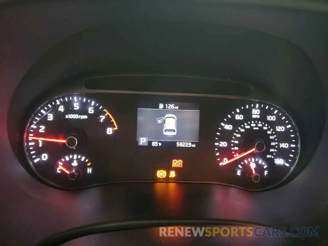 9 fotografías del automóvil dañado KNDJ23AU3L7083341 KIA SOUL 2020