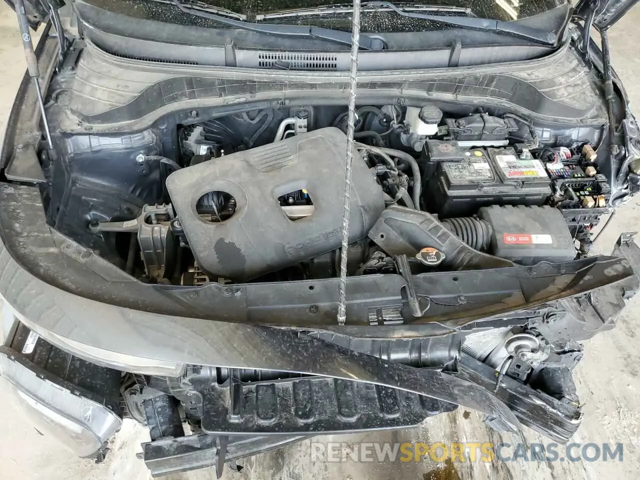 12 fotografías del automóvil dañado KNDJ23AU3L7091701 KIA SOUL 2020