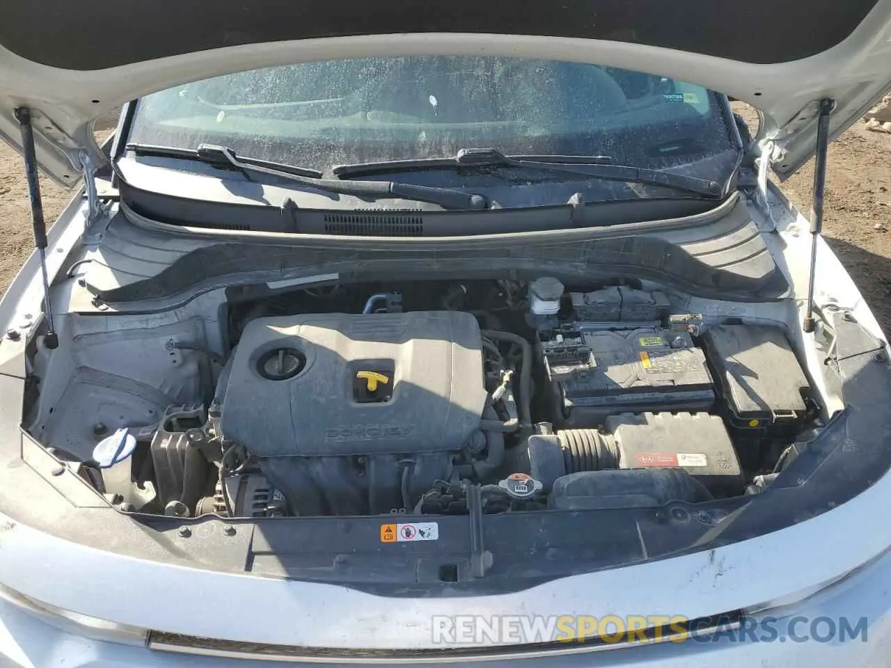 13 fotografías del automóvil dañado KNDJ23AU3L7716534 KIA SOUL 2020